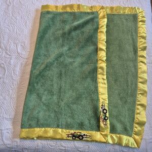 John Deere girls 31" X 40" green & yellow embroidered blanket, GUC